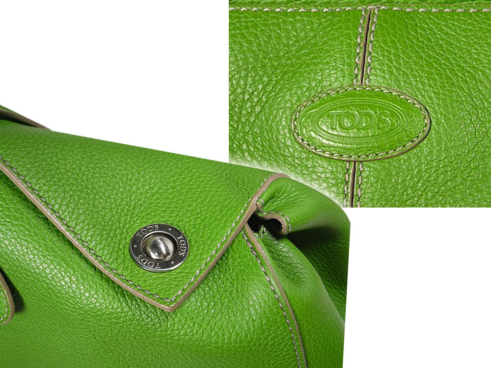 ALMOST NEW ! Tods Signauture 'Girelli' East/West Bag in Apple Green Calf Leather Small Shoulder Bag-5533 ALMOST NEW ! Tods Signauture 'Girelli' East/West Bag in Apple Green Calf Leather Small Shoulder Bag-5533