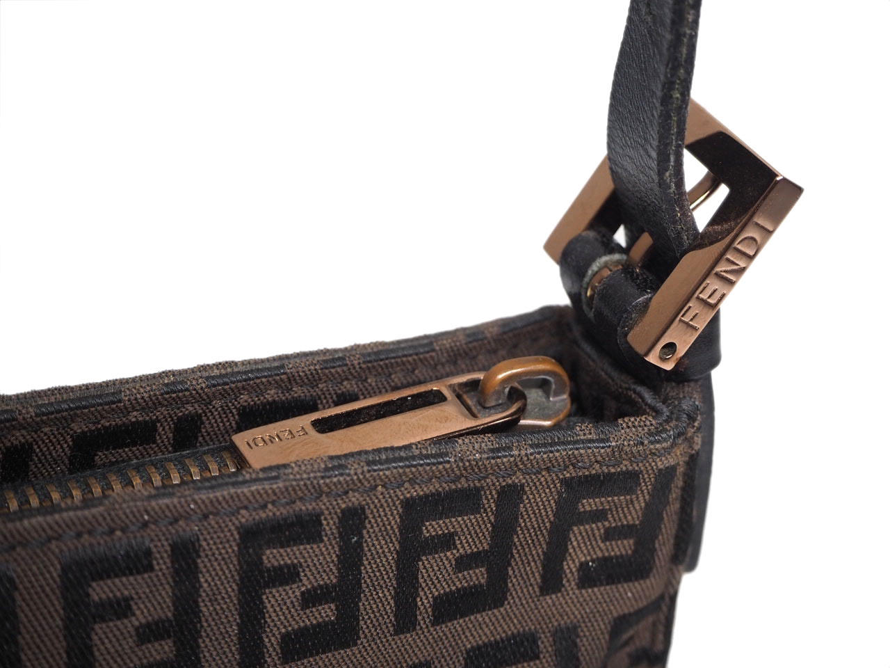 Fendi 8BR042 Brown Zucchino with Rose Gold Hardware Accessories Pouch-36558 Fendi 8BR042 Brown Zucchino with Rose Gold Hardware Accessories Pouch-36558