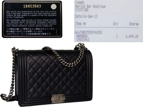 Chanel 18453943 Black Boy Chanel Large Mat Hardware-0