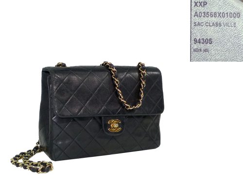 Chanel 1814277 Black Lambskin Vintage Classic Mini Flap GHW-0