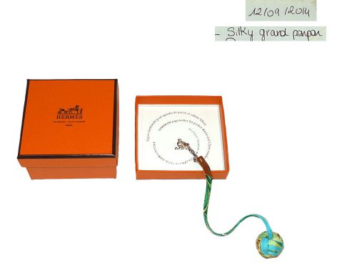 Hermes Silky Grand Pom Pom in Green Accessories-0