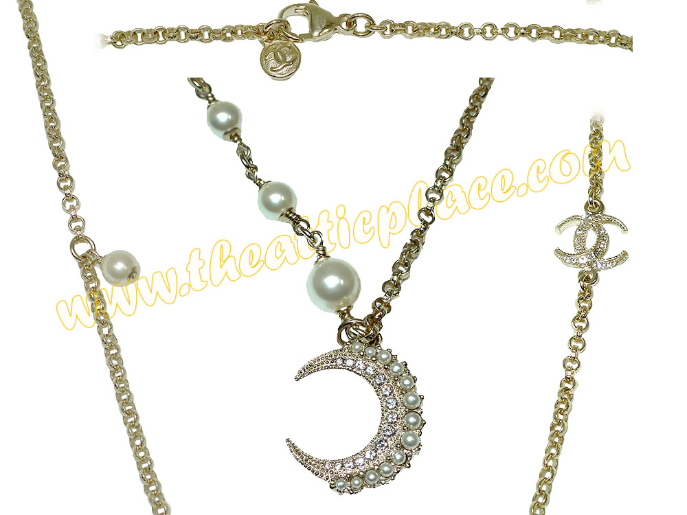 Chanel A88273Y CC Logo Glass Pearls Crescent & Moon Adjustable Necklace-35140 Chanel A88273Y CC Logo Glass Pearls Crescent & Moon Adjustable Necklace-35140