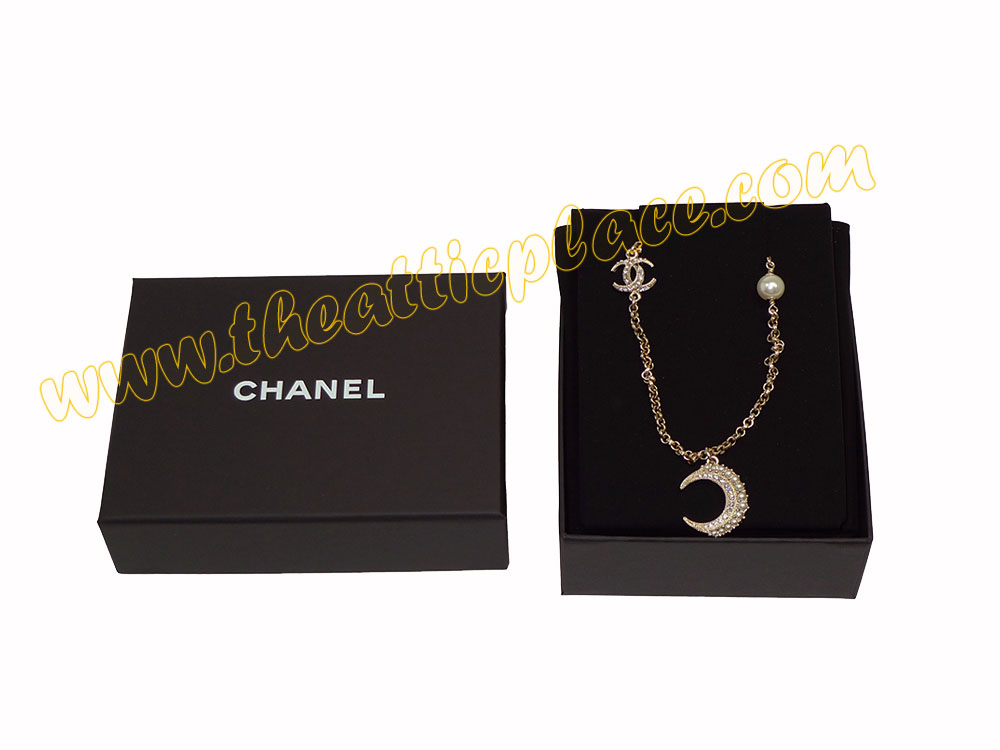 Chanel A88273Y CC Logo Glass Pearls Crescent & Moon Adjustable Necklace-0 Chanel A88273Y CC Logo Glass Pearls Crescent & Moon Adjustable Necklace-0