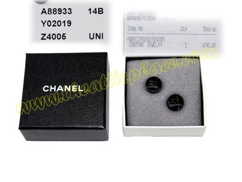 Chanel 14B A88933Y Raisin Black Resin Studs Earring-0