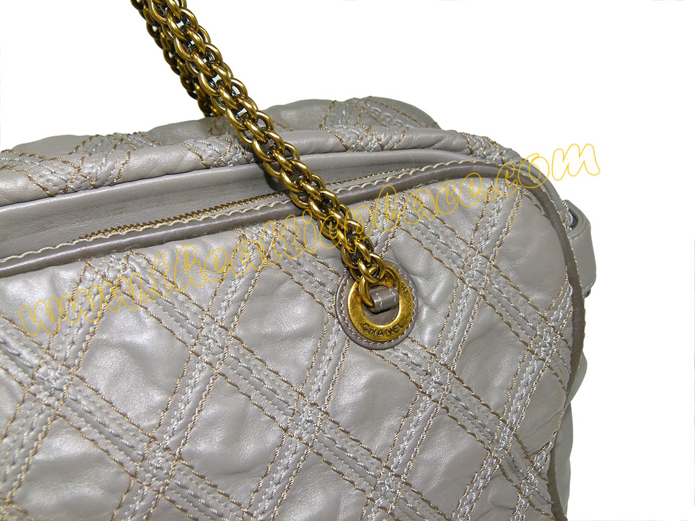 Chanel 14554767 Grey Distressed Leather Stitiching Zip-Top Boston Bag Mat Gold Hardware-34985 Chanel 14554767 Grey Distressed Leather Stitiching Zip-Top Boston Bag Mat Gold Hardware-34985