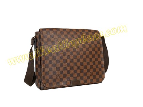 Louis Vuitton Damier N41212 District MM (CA4163)-0