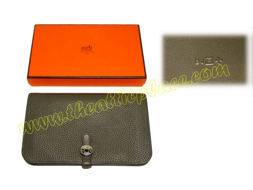 Hermès Lichen Veau Togo Leather Dogon Duo Combined Wallet Palladium Hardware-0