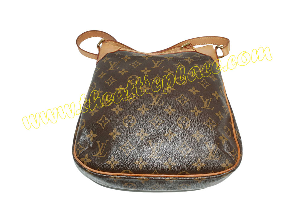 Louis Vuitton M56390 Monogram Canvas Odeon PM Reporter/ Messenger Bag-37948 Louis Vuitton M56390 Monogram Canvas Odeon PM Reporter/ Messenger Bag-37948