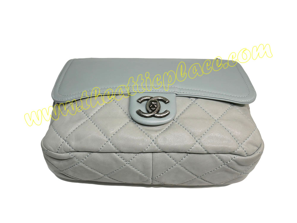 Chanel 15490032 Greylish Blue Velvet Leather Jumbo Zip Flap Shoulder/ Cross Body Bag-38213 Chanel 15490032 Greylish Blue Velvet Leather Jumbo Zip Flap Shoulder/ Cross Body Bag-38213