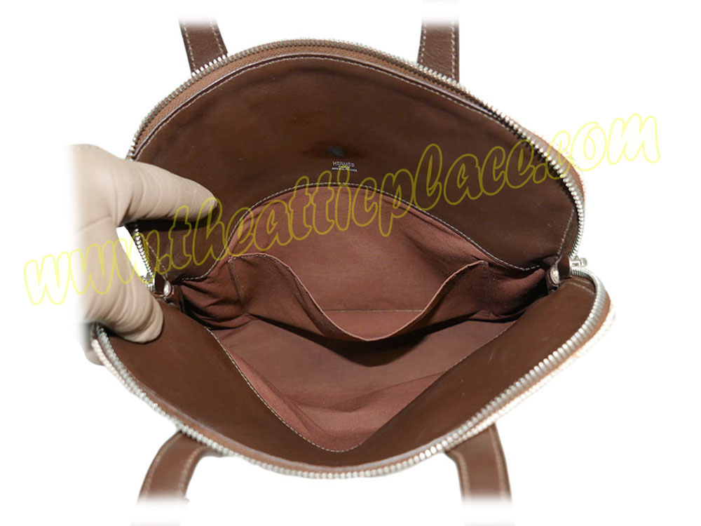 Hermes Heeboo PM J Stamp Canvas Beige/ Brown Tote S-39193 Hermes Heeboo PM J Stamp Canvas Beige/ Brown Tote S-39193