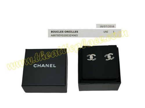 Chanel A88785Y CC LogoTwist Argent/ Crystal studded earrings-0