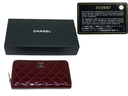 Chanel 20199267 Burgundy Patent Leather Zippy Wallet-0