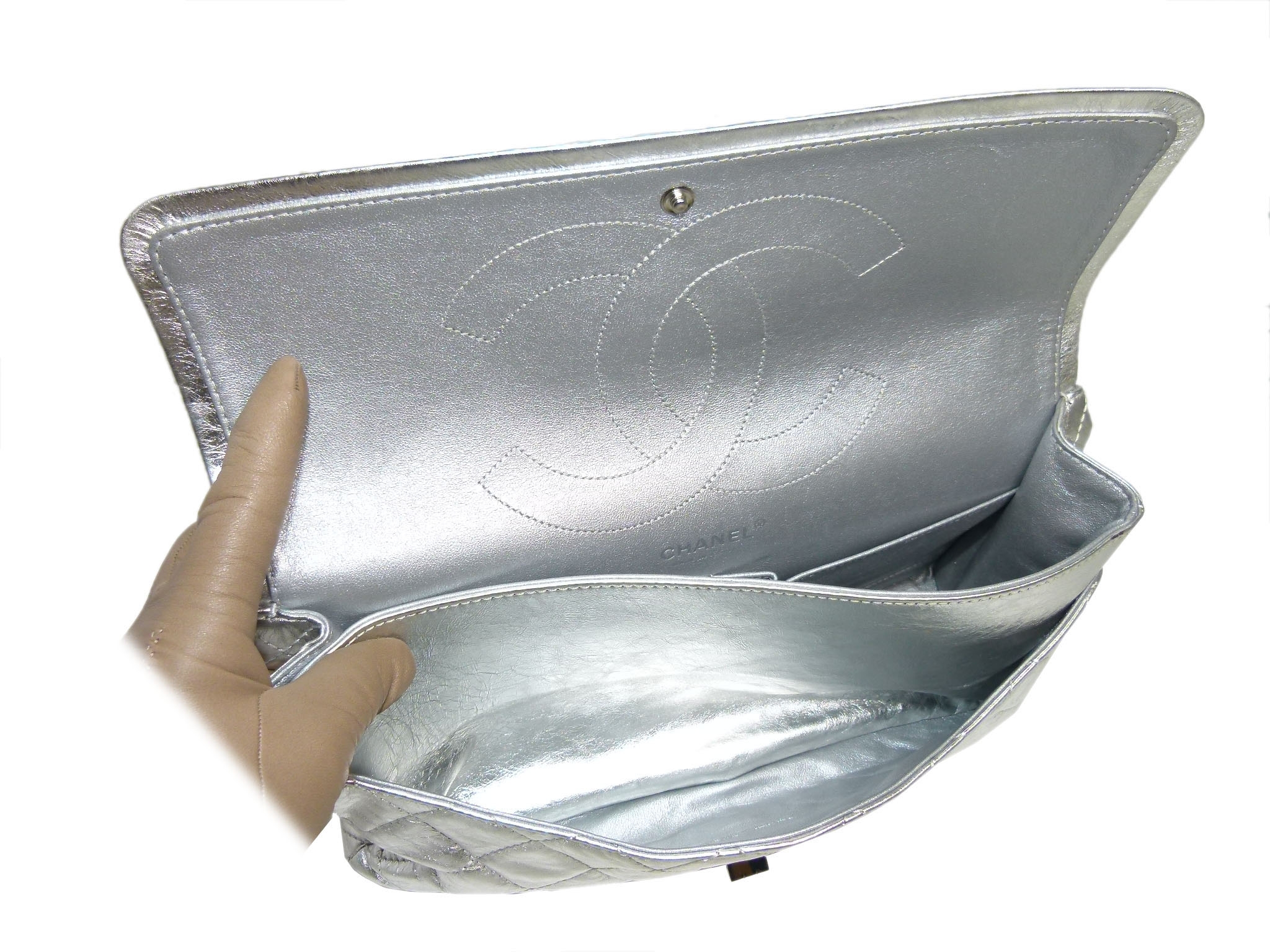 Chanel 11623242 Metallic Silver 2.55 Reissue- 227 Maxi Silver-tone Hardware Flap Bag-33997 Chanel 11623242 Metallic Silver 2.55 Reissue- 227 Maxi Silver-tone Hardware Flap Bag-33997