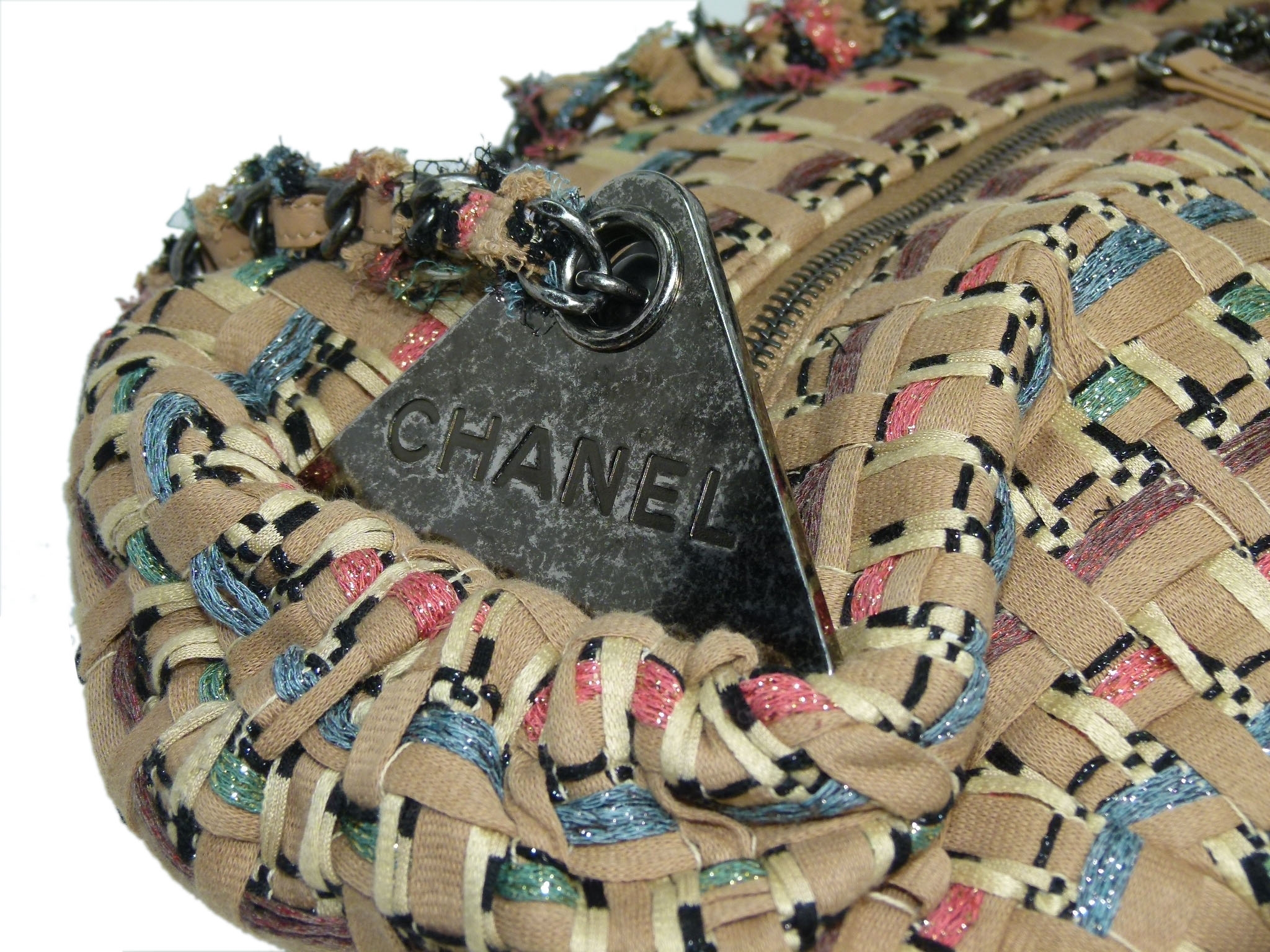Chanel 23516113 Beige/ Tan Coco Cuba Woven Tweed Metallic Hobo Large / Backpack Large -34300 Chanel 23516113 Beige/ Tan Coco Cuba Woven Tweed Metallic Hobo Large / Backpack Large -34300