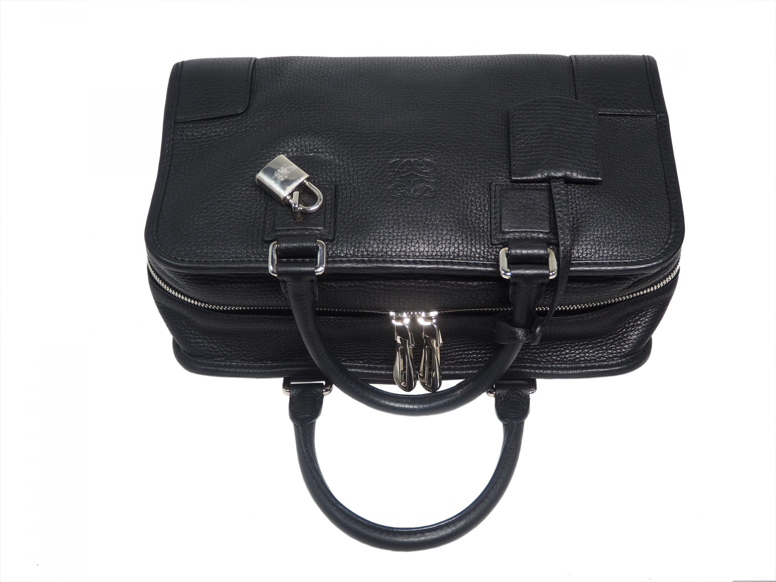 Loewe 352.45.A03 Black Sheep Skin Amazona 28cm Tote -35547 Loewe 352.45.A03 Black Sheep Skin Amazona 28cm Tote -35547