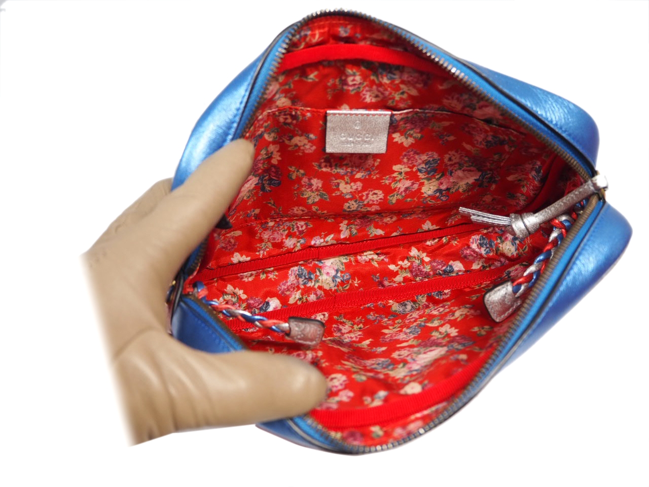Gucci 541061 Blue/ Red/ Silver Multi Color Metallic Laminated Leather Small Shoulder/ Crossbody bag-36237 Gucci 541061 Blue/ Red/ Silver Multi Color Metallic Laminated Leather Small Shoulder/ Crossbody bag-36237