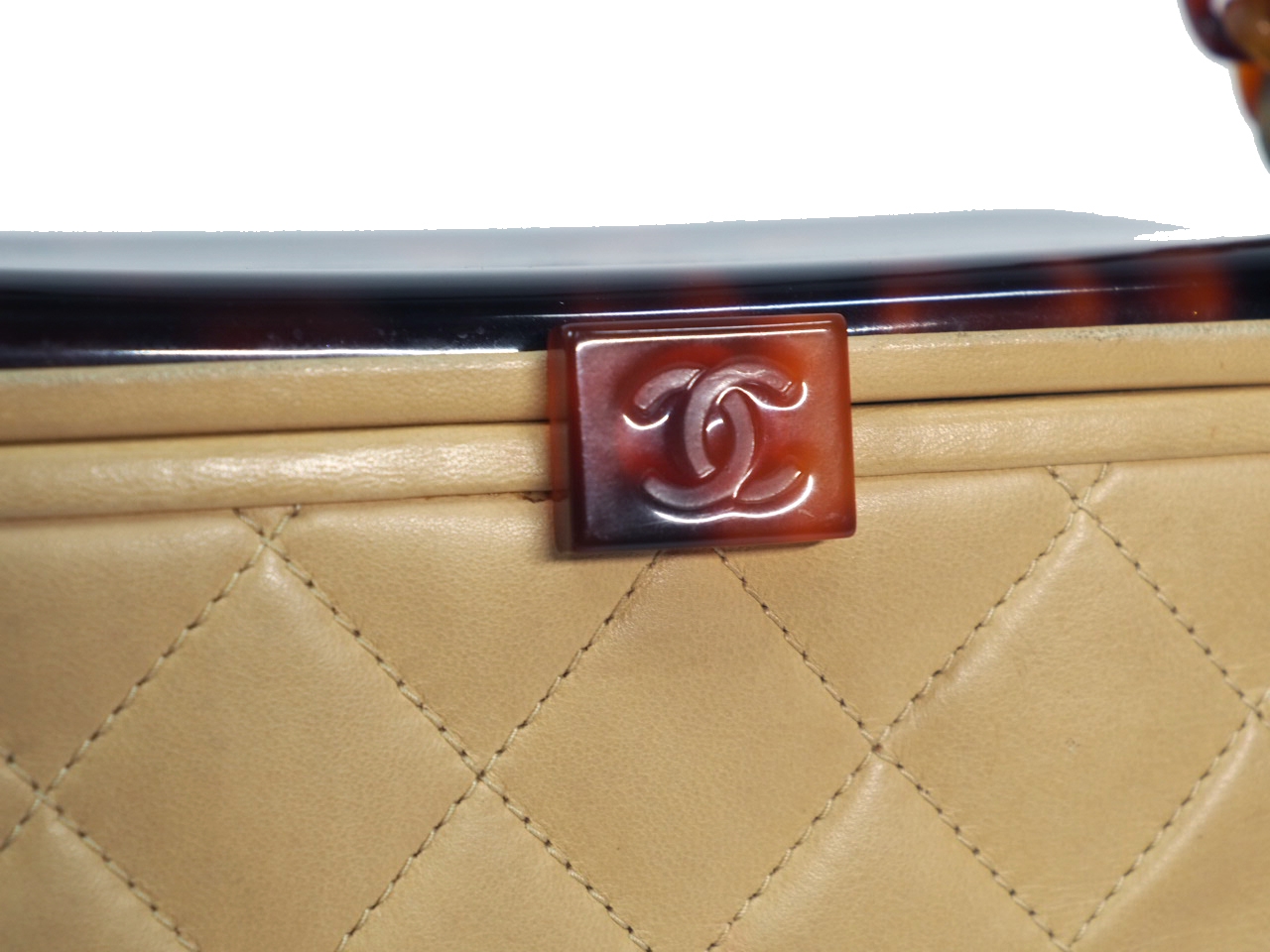Chanel 4752133 Vintage Beige Lambskin Quilted Resin/ Tortoise Box Bag Resin Hardware-39368 Chanel 4752133 Vintage Beige Lambskin Quilted Resin/ Tortoise Box Bag Resin Hardware-39368